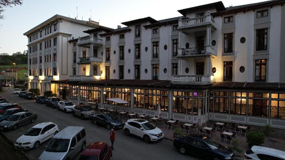 Gran Hotel Balneario De Liérganes Buitenkant foto