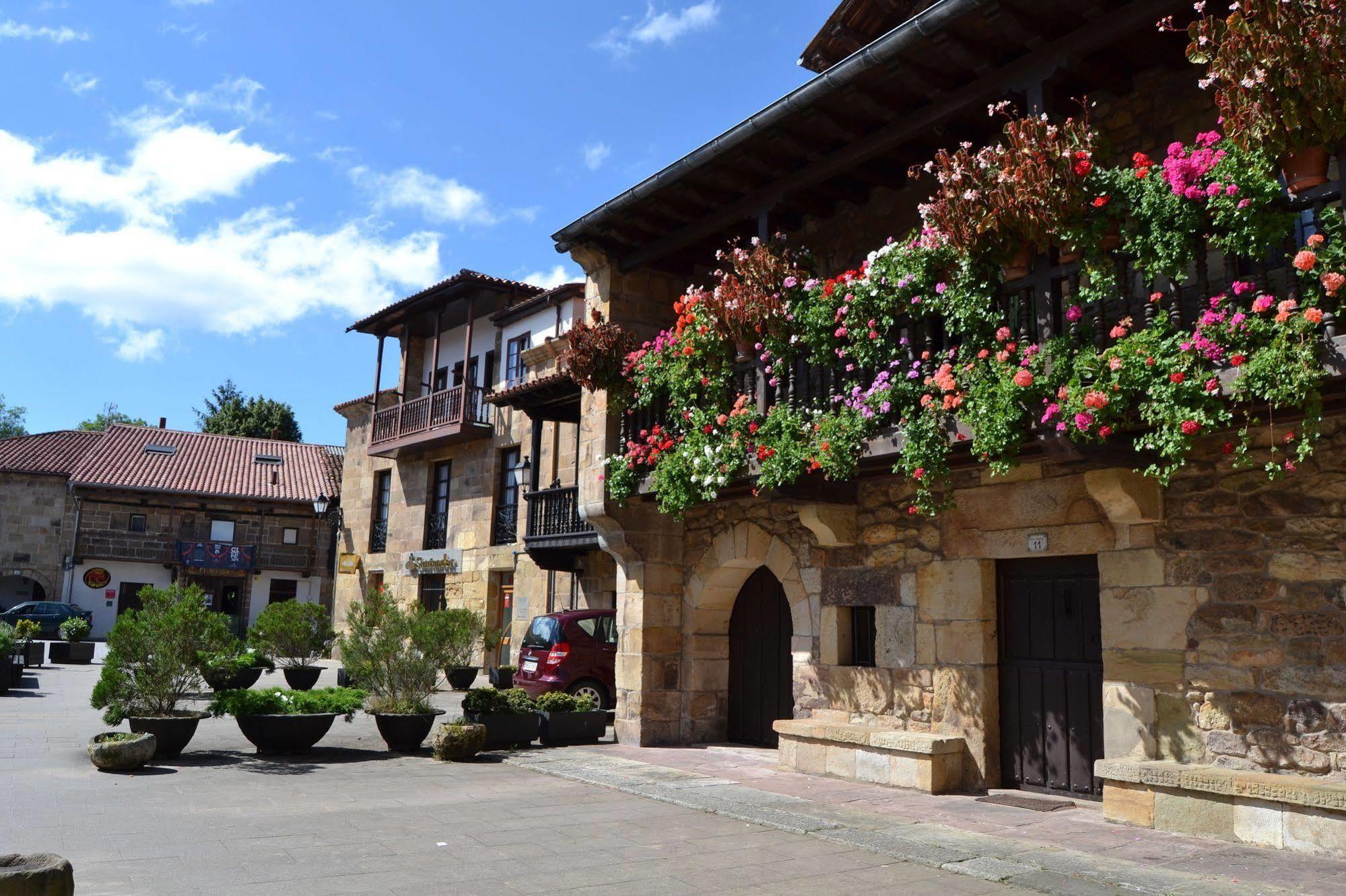 Gran Hotel Balneario De Liérganes Buitenkant foto